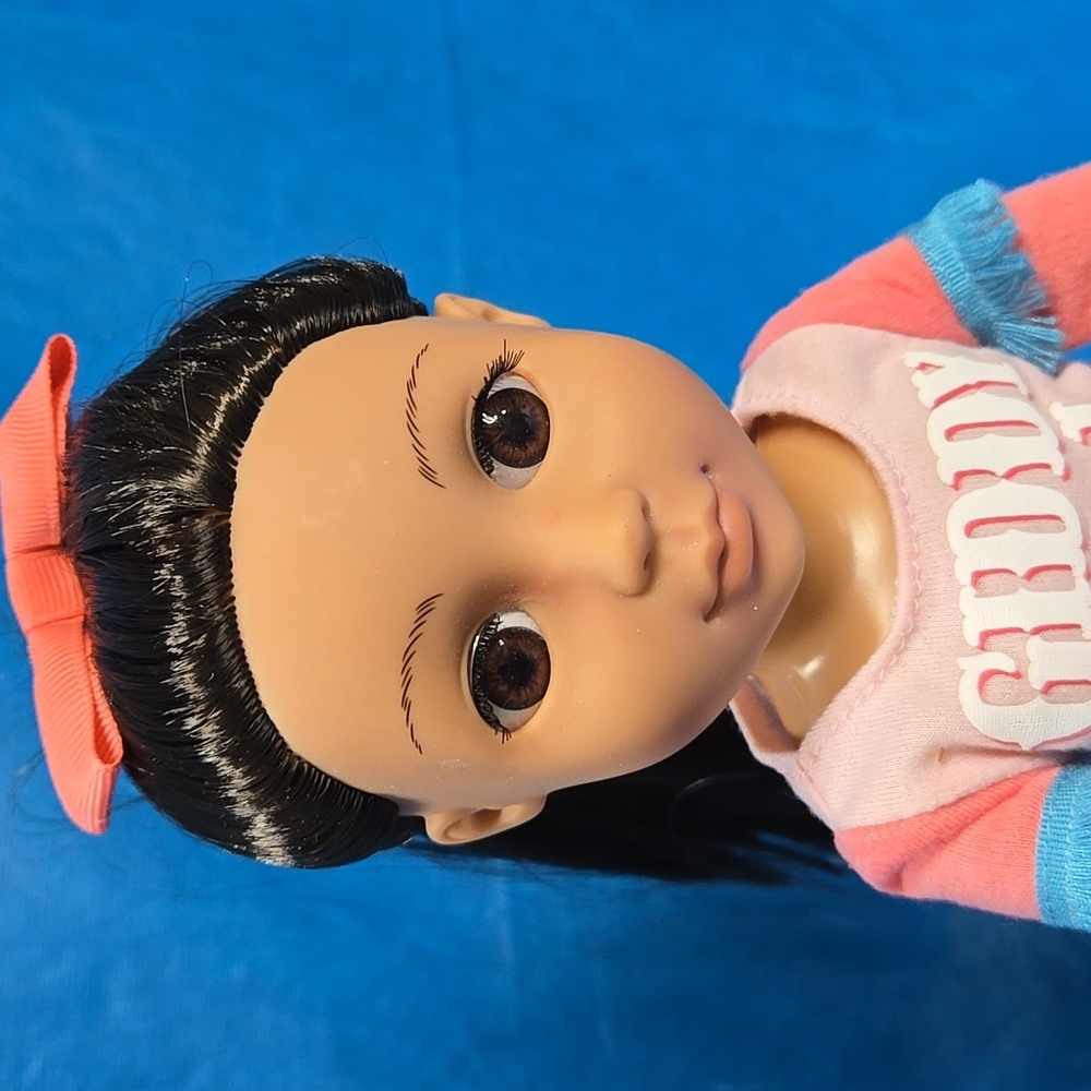 Glitter Girl Dark Brown Hair/ Brown Eyes